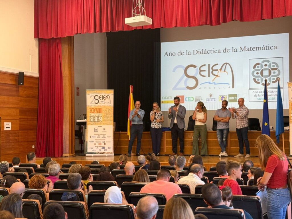Ceremonia de entrega de premios de didáctica matemática en Melilla