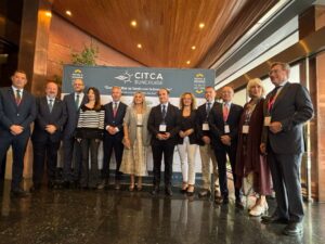 Grupo de presidentes en el Congreso de Cruceros de Andalucía y Mar de Alborán