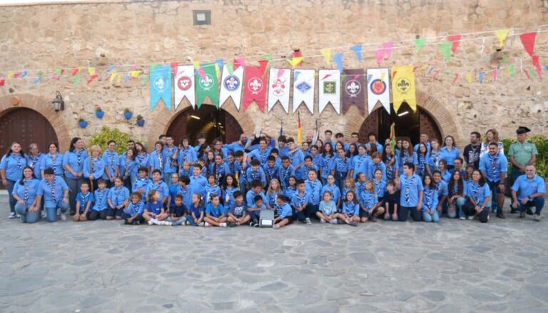 Grupo Scout 584 El Carmen durante la inauguración de la ronda solar 2025-2026