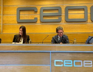 Representantes en la celebración del décimo aniversario del Club de Convergentes en CEOE.