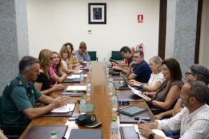 Reunión de presentación de la Ciberliga por la Guardia Civil en Melilla