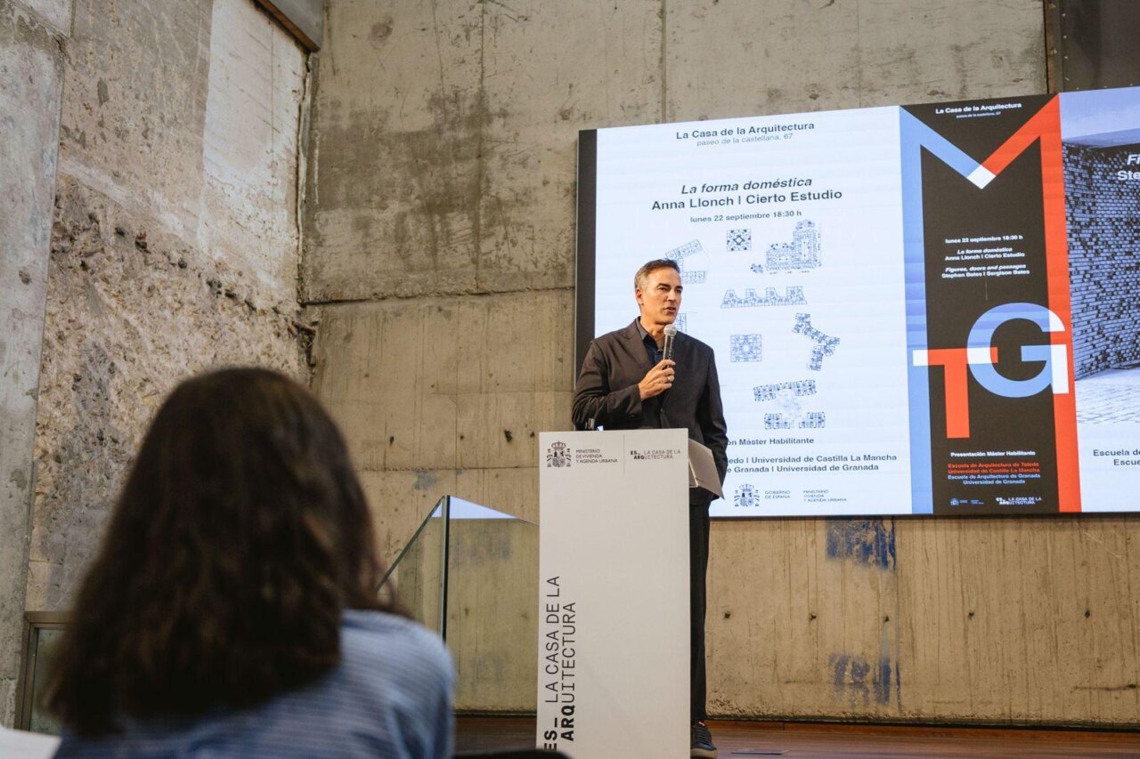 Presentación del nuevo máster en arquitectura en La Casa de la Arquitectura.