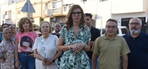 Miembros del PSOE en la Urbanización Los Pinares de Melilla