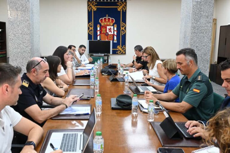 Reunión sobre la reubicación de menores migrantes en Melilla