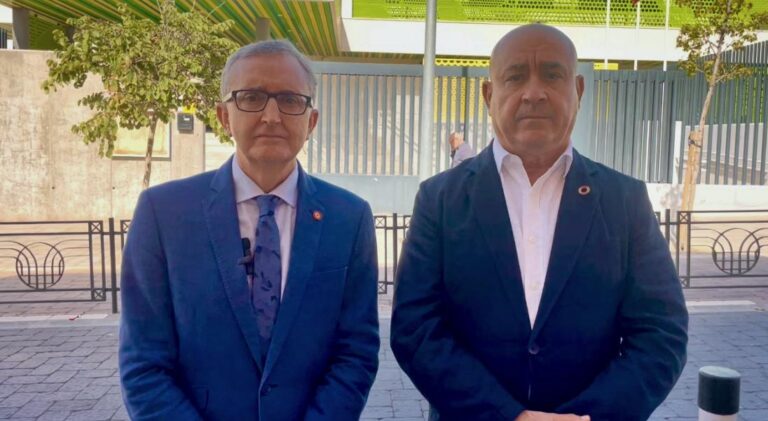 Dos representantes de Vox en Melilla discutiendo sobre el sistema educativo