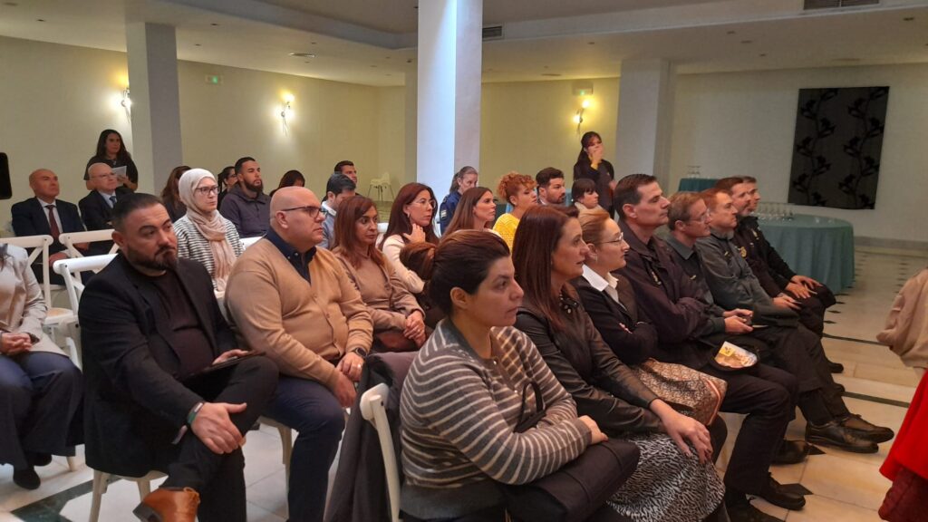 1ef7f1b4-61db-4287-8533-2826f0d25ab9