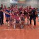 Jugadoras del Club Voleibol Melilla celebrando una victoria en el partido