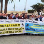 Manifestación en Melilla pidiendo la vuelta de bonificaciones a la Seguridad Social