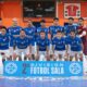 Equipo de fútbol sala de Melilla posando en el campo