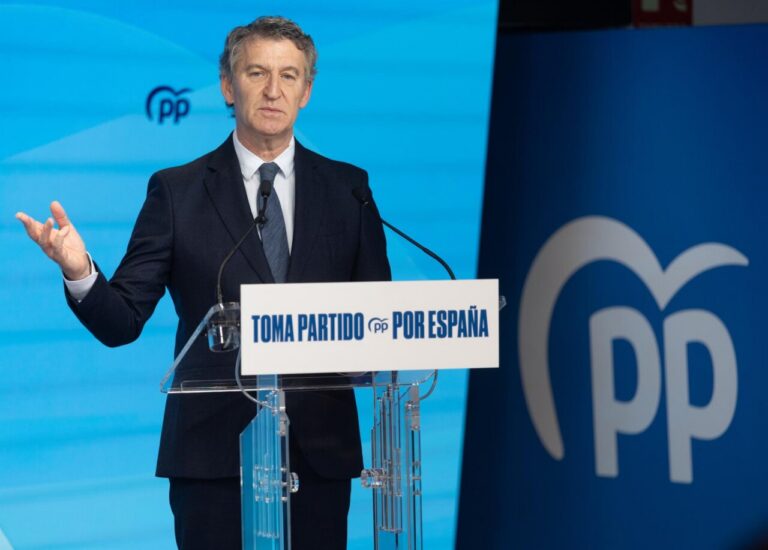 Alberto Núñez Feijóo hablando en un evento del Partido Popular