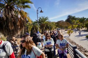 Participantes en la marcha del 25N contra la violencia hacia las mujeres en Melilla
