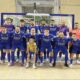 Equipo de fútbol sala Nueva Era Melilla posando en el pabellón