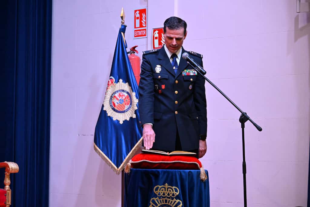 Juan de Dios Piedra Martínez asumiendo su cargo como jefe de Policía Nacional en Melilla