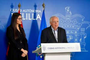 Randa e Imbroda en conferencia sobre ayudas para enfermos neurológicos