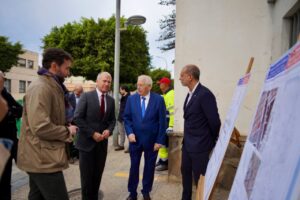 Reunión sobre la demolición del antiguo cuartel de la Policía Local en Melilla.