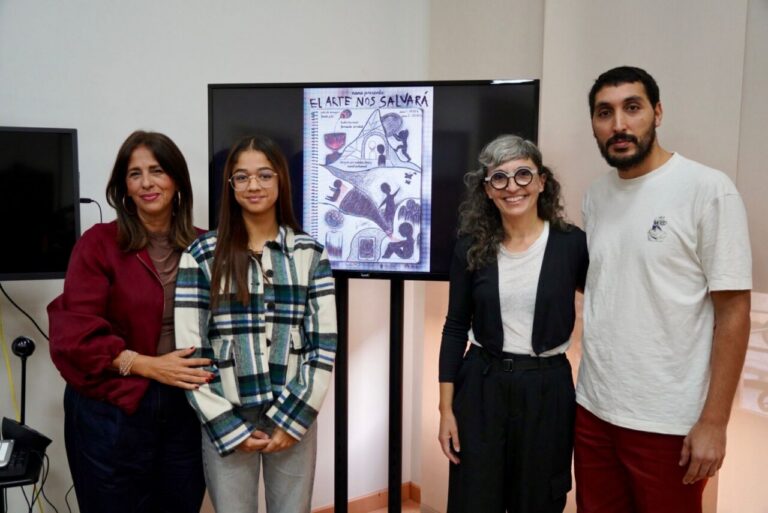 Presentación del espectáculo El Arte nos Salvará de la Asociación Nana