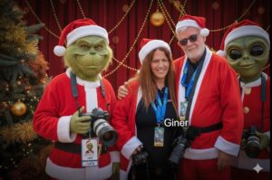 José Manuel Giner con participantes de la San Silvestre 2025