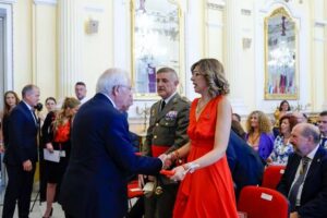 Juan José Imbroda y Sabrina Moh en un evento oficial