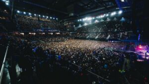 Multitud de personas en un concierto en Movistar Arena de Madrid