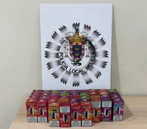 Incautación de vapers por la Policía Local en un quiosco