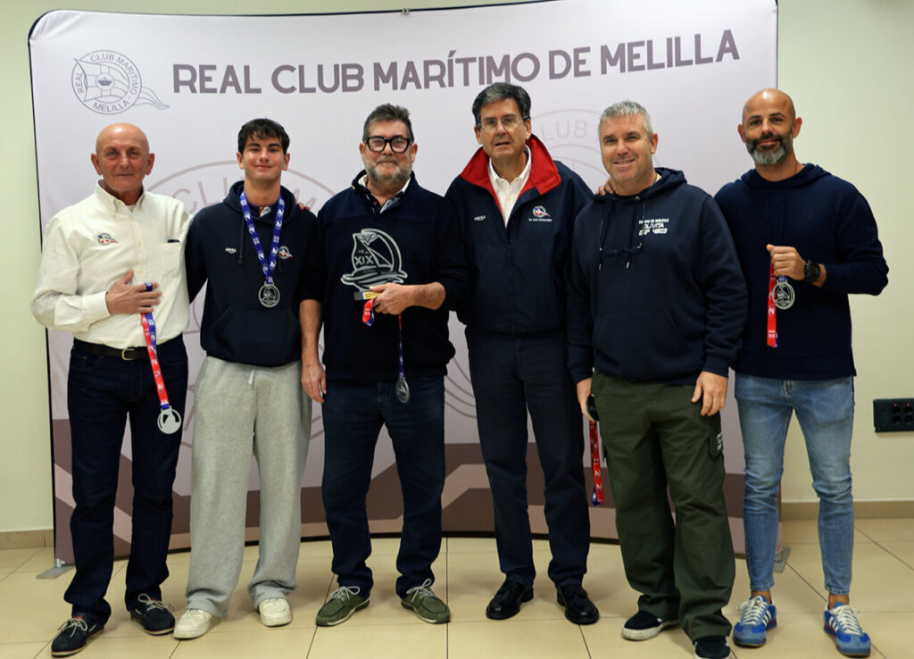 Entrega de trofeos en el Real Club Marítimo de Melilla