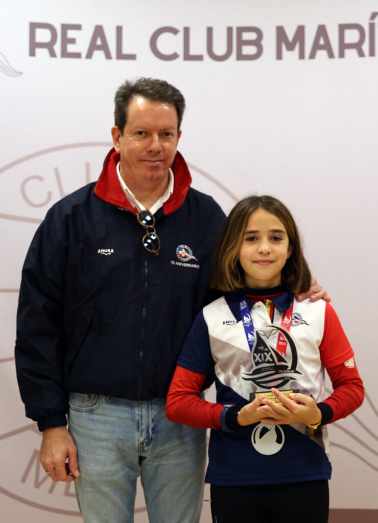 Entrega de trofeos en el Real Club Marítimo de Melilla