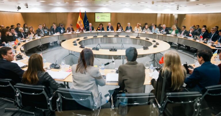 Reunión del Consejo de Política Fiscal con representantes de Melilla y otras comunidades