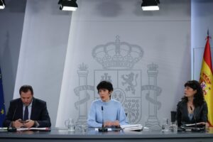 Rueda de prensa del Gobierno sobre regularización de migrantes