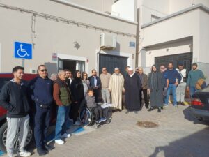Vecinos de Cerro Palma Santa protestan por la demolición de una vivienda