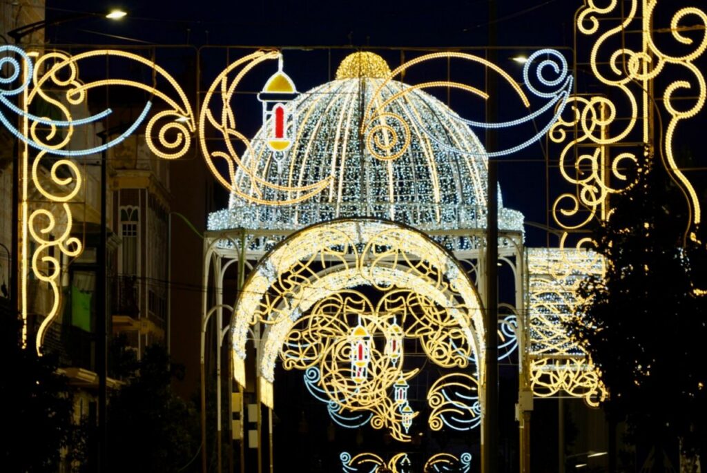 Alumbrado especial por Ramadán en la Mezquita Central de Melilla