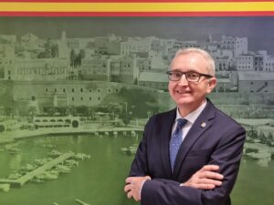 José Miguel Tasende, presidente de Vox Melilla, en su nueva sede