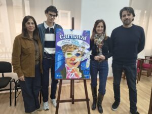 Presentación del cartel del Carnaval de Melilla 2026 con cuatro personas