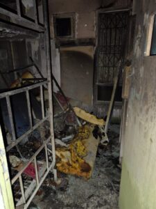 Interior dañado del Centro de Menores La Purísima tras un incendio