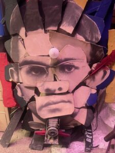 Collage artístico inspirado en la obra de Picasso con elementos visuales variados.