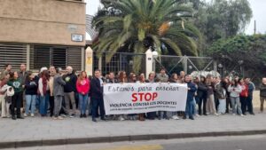 Profesores en Melilla protestan contra la violencia en las aulas