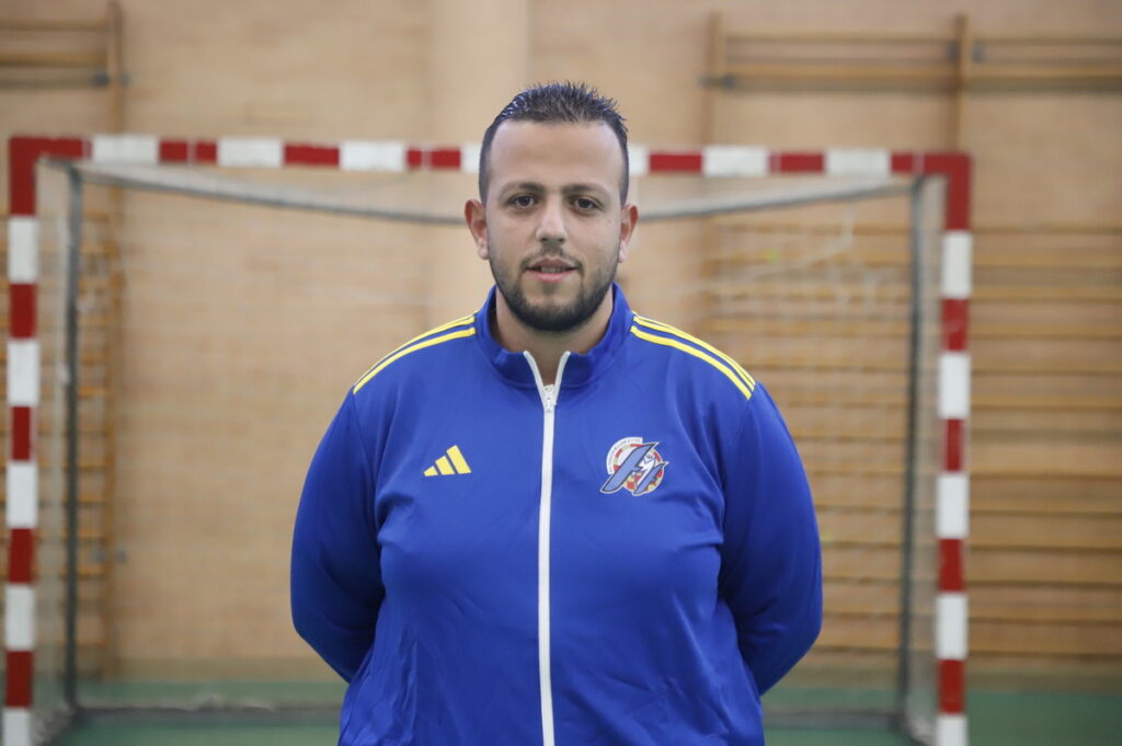 Entrenador de fútbol sala femenino en Melilla durante el CESA