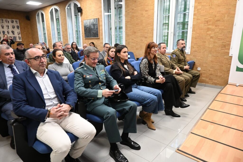 Asistentes a la jornada sobre el Banco de Alimentos en Melilla.