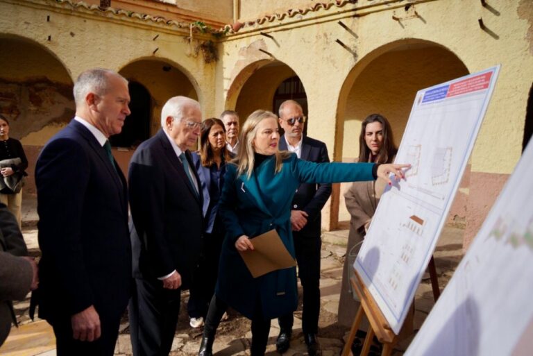 Reunión sobre la rehabilitación del Baluarte de San Pedro Alto en Melilla