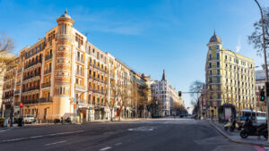 Vista del Barrio de Salamanca en Madrid con edificios de lujo