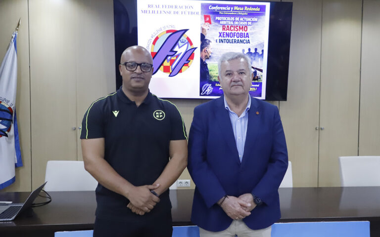 Conferencia sobre protocolo arbitral ante conductas discriminatorias en fútbol