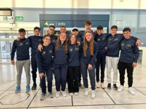 Grupo de deportistas del Club Atlético Melilla en el Campeonato de Duatlón