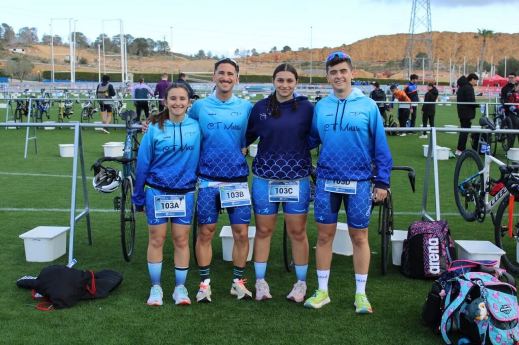 Equipo del Club Triatlón Melilla en el Campeonato de España de Duatlón