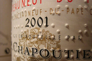 Etiqueta en braille de un producto de consumo con información accesible