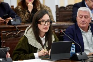 Consejera de Presidencia hablando sobre la tasa de basura en Melilla