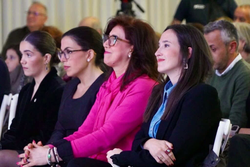 Asistentes a las jornadas sobre costumbres de Semana Santa en Melilla