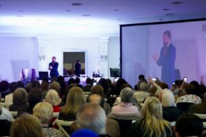 Ponente en jornadas sobre costumbres de Semana Santa en Melilla