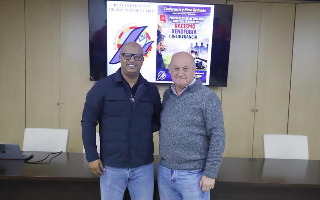 Entrenadores y delegados discuten sobre conductas discriminatorias en el fútbol