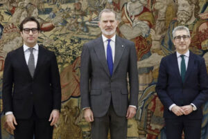 Carlos Cuerpo y Arcadi España prometen cargos ante el rey Felipe VI