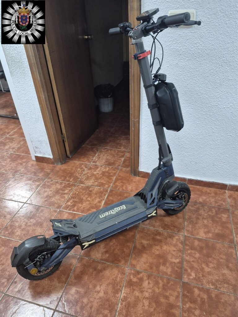 Patinete eléctrico recuperado por la Policía Local de Melilla en una habitación