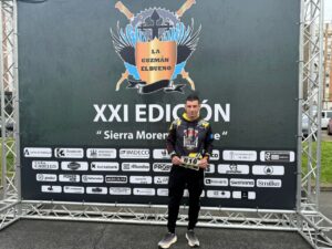 Ricardo López en la carrera Trail Guzmán el Bueno con dorsal 818